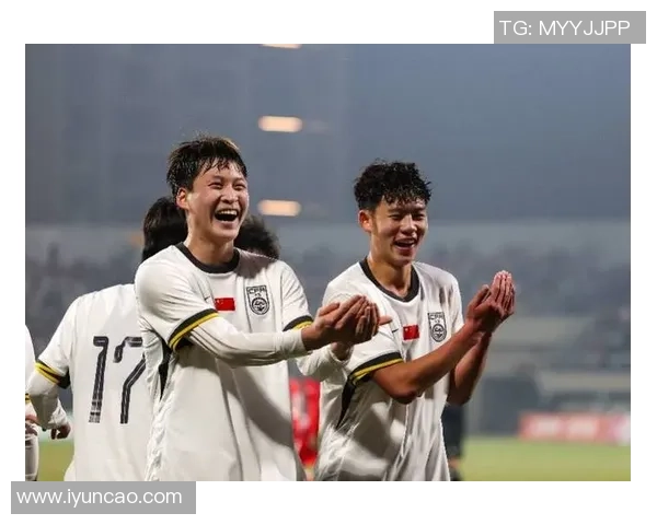 张伯霖：自己进几个球无所谓，只需球队能小组第一出线就行