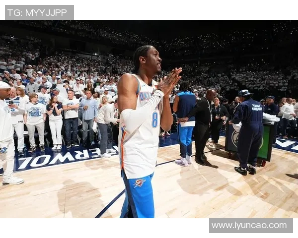 想打破73胜纪录- 杰伦威：咱们很要强 不甘心输掉任何一场竞赛